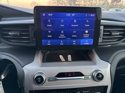 2023 Ford Explorer Base