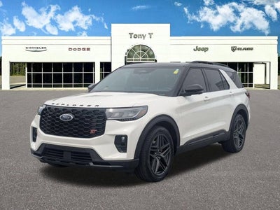 2025 Ford Explorer ST