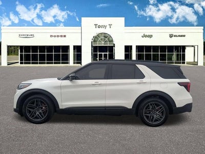2025 Ford Explorer ST