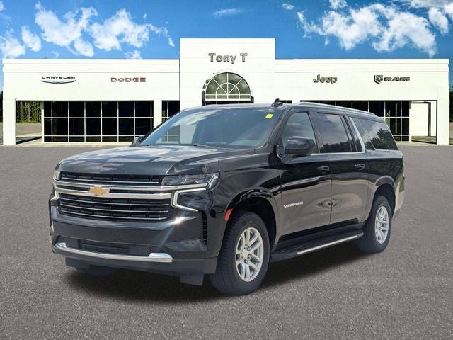 2023 Chevrolet Suburban 2WD LT