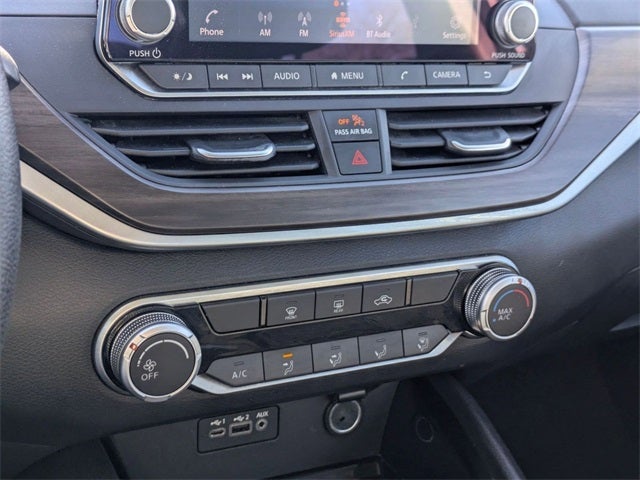 2024 Nissan Altima SV FWD