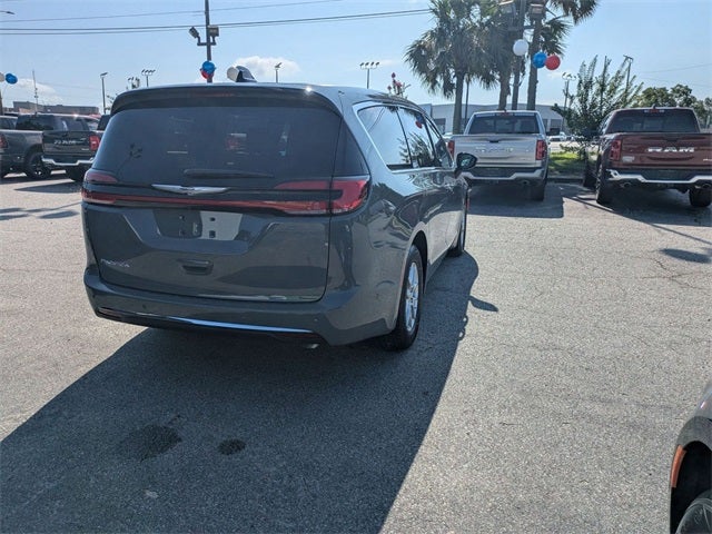 2025 Chrysler Pacifica PACIFICA SELECT