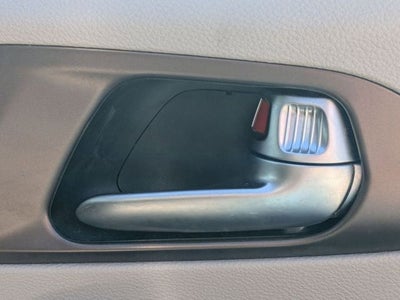 2021 Chrysler Voyager LX