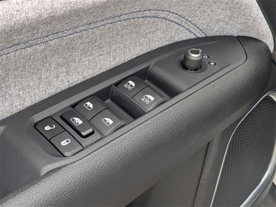 2025 Jeep Compass COMPASS SPORT 4X4