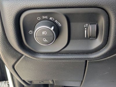 2024 RAM 3500 Big Horn Crew Cab 4x4 8' Box