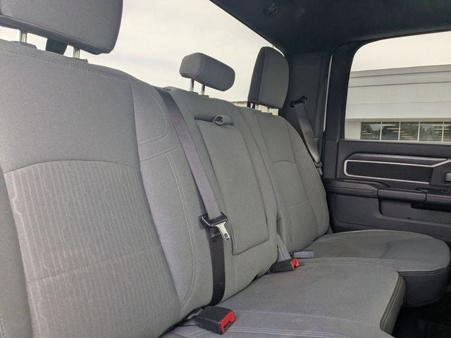 2024 RAM 3500 Big Horn Crew Cab 4x4 8' Box