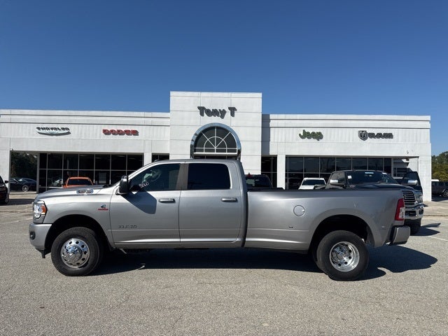 2023 RAM 3500 Big Horn Crew Cab 4x4 8' Box