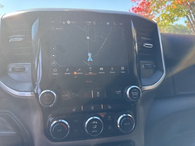 2023 RAM 3500 Big Horn Crew Cab 4x4 8' Box