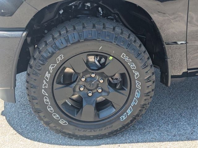 2026 RAM 1500 RAM 1500 WARLOCK CREW CAB 4X4 5'7' BOX