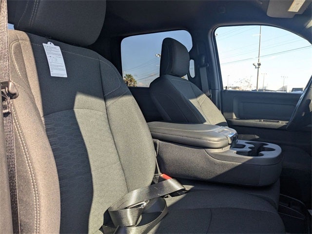 2026 RAM 2500 RAM 2500 WARLOCK CREW CAB 4X4 6'4' BOX