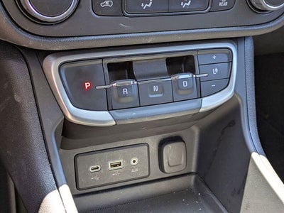 2024 GMC Terrain FWD SLE