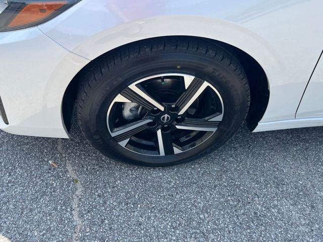 2024 Nissan Sentra SV Xtronic CVT