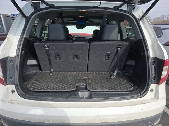 2021 Honda Pilot AWD Touring 8 Passenger