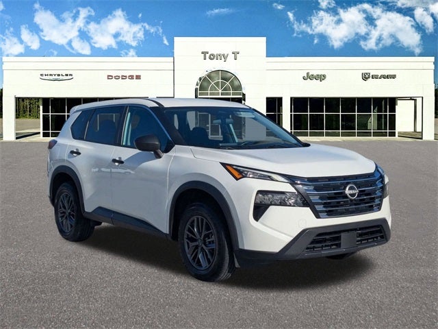 2024 Nissan Rogue S FWD