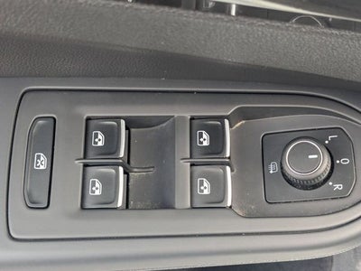 2022 Volkswagen Golf GTI 2.0T SE