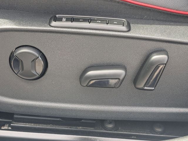 2022 Volkswagen Golf GTI 2.0T SE