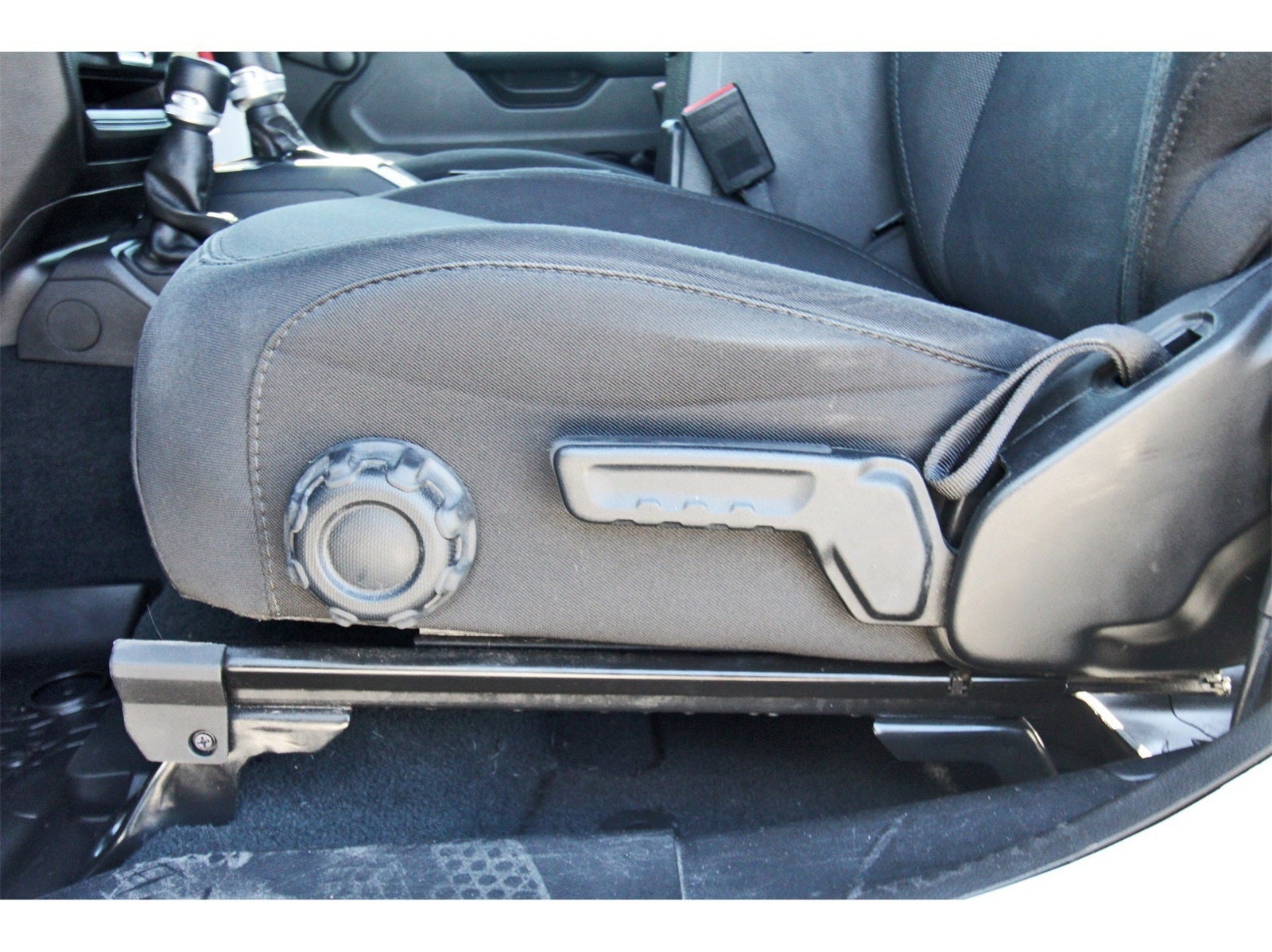 2022 Jeep Wrangler Sport