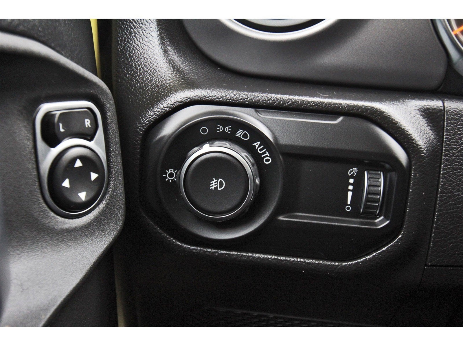 2023 Jeep Wrangler Willys