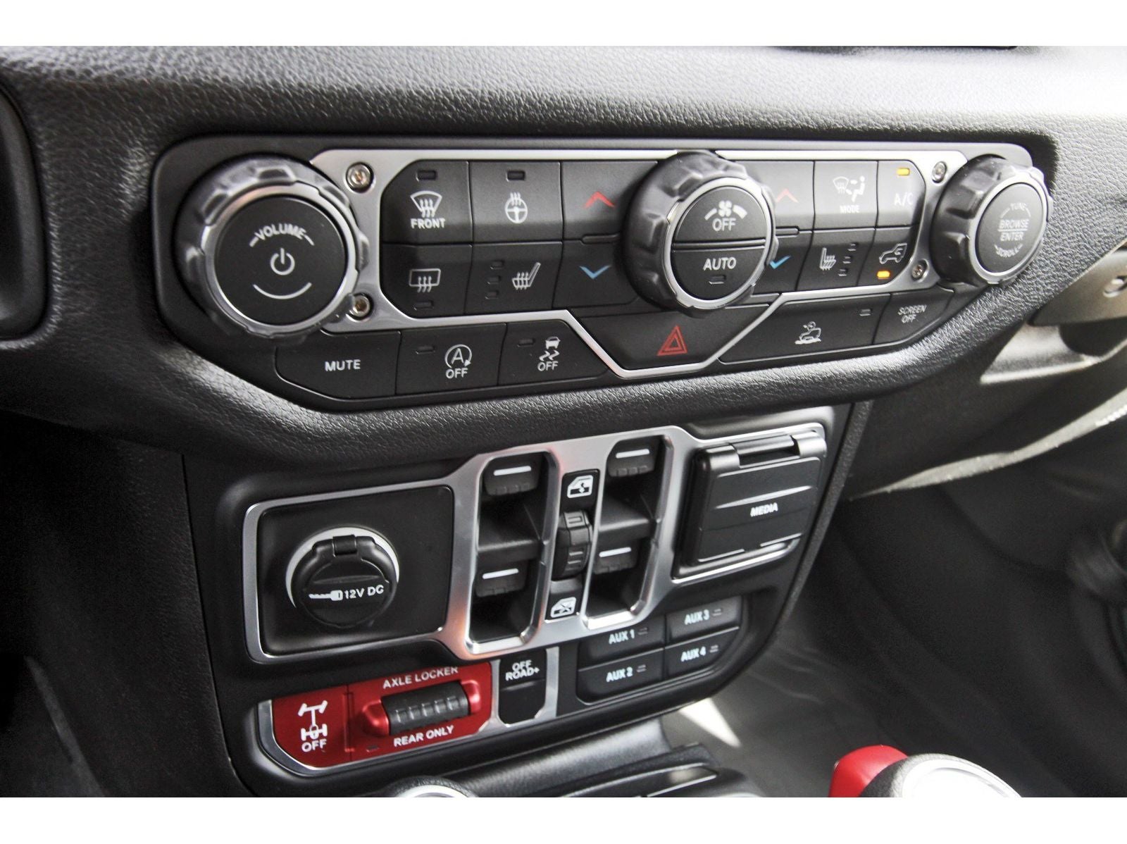 2026 Jeep Wrangler Willys 4 Door 4x4