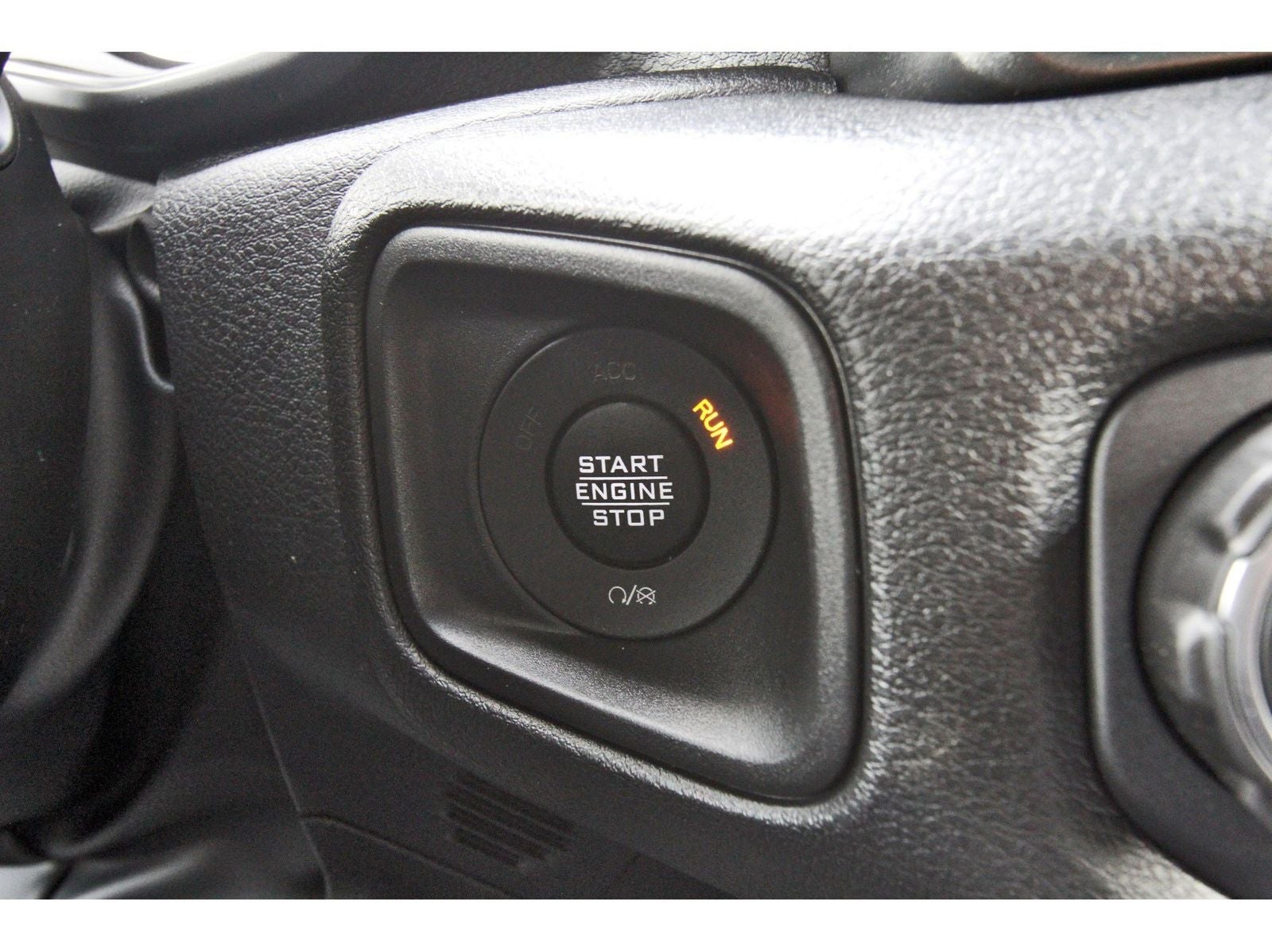 2026 Jeep Wrangler Willys 4 Door 4x4