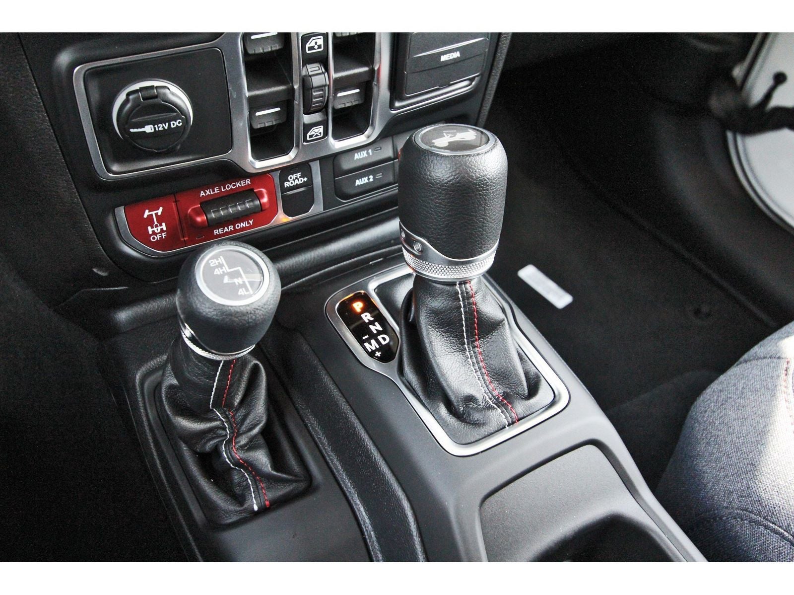 2026 Jeep Wrangler Willys JEEP WRANGLER 4-DOOR SPORT