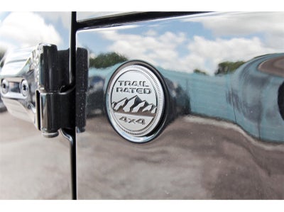 2025 Jeep Wrangler Willys 4 Door 4x4