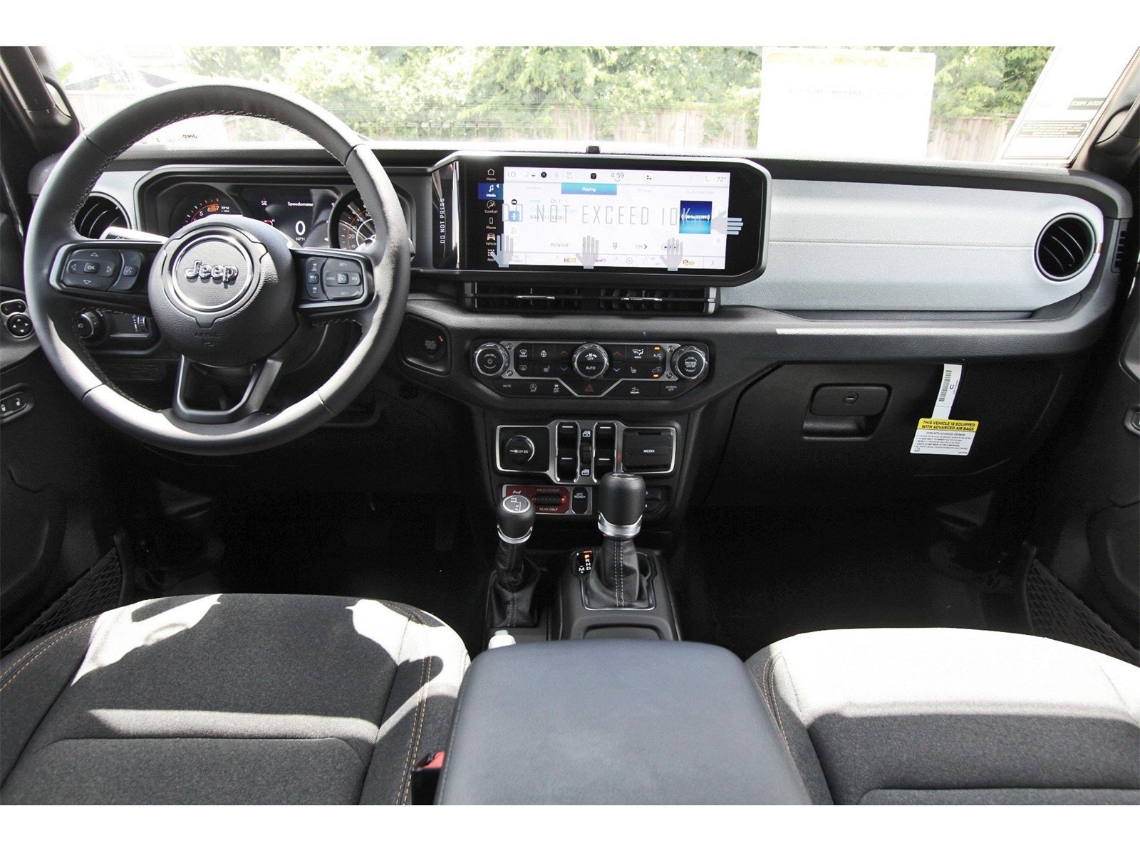 2025 Jeep Wrangler Willys 4 Door 4x4