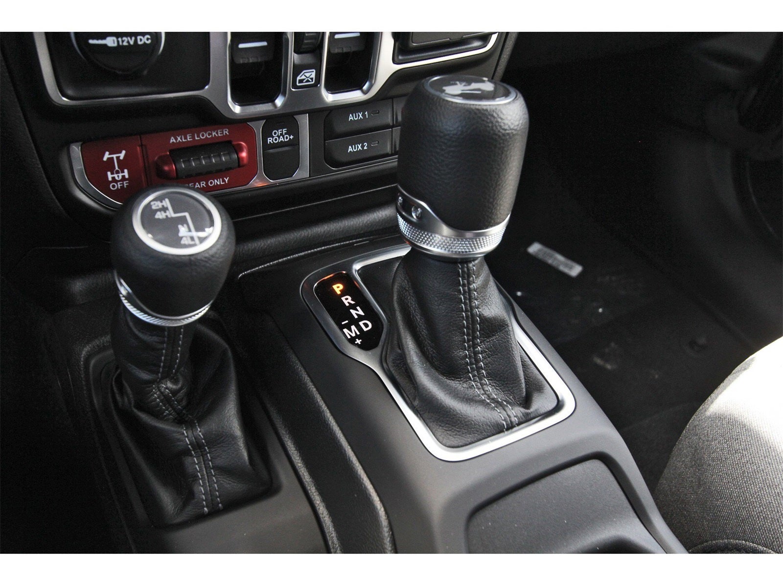 2025 Jeep Wrangler Willys 4 Door 4x4