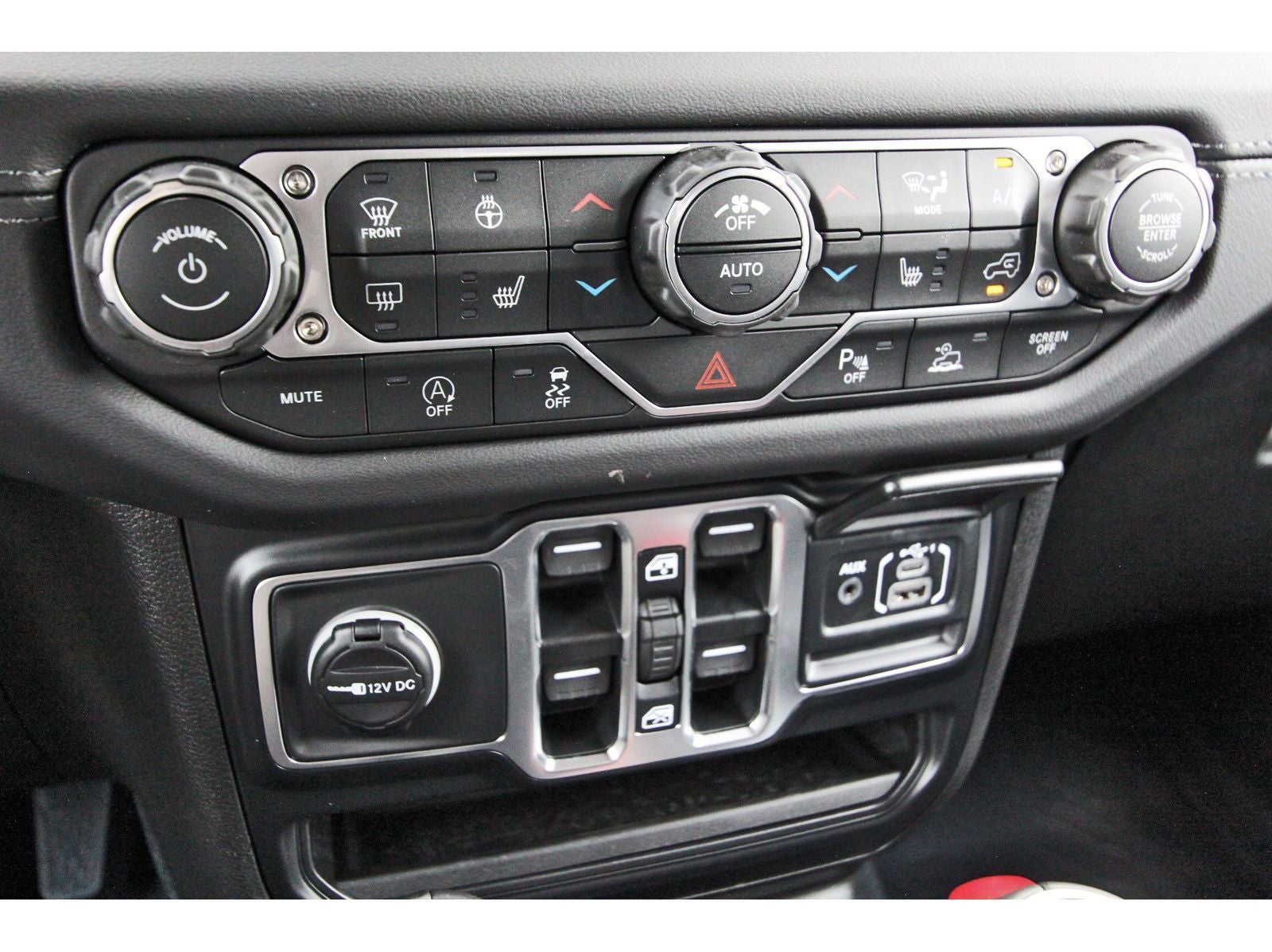 2026 Jeep Wrangler Sahara 4 Door 4x4