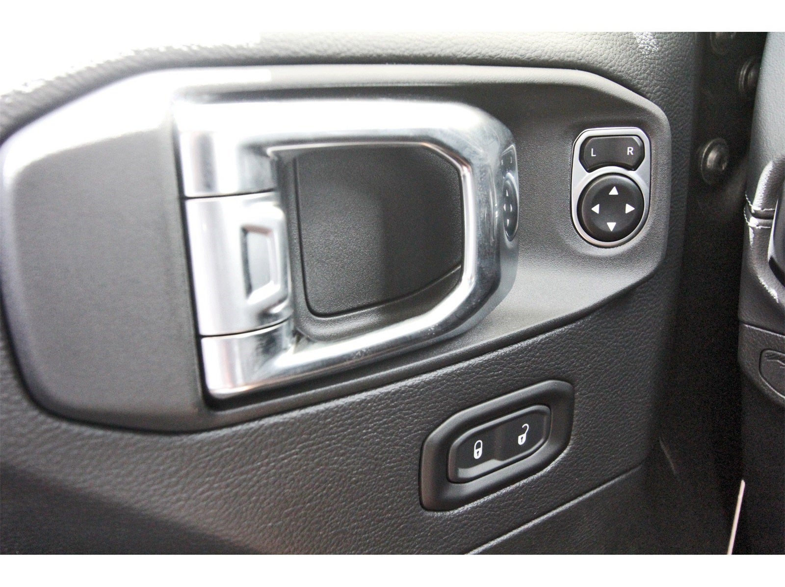 2025 Jeep Wrangler Sahara 4 Door 4x4