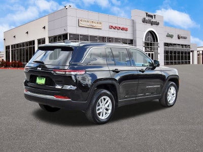 2025 Jeep Grand Cherokee Laredo X 4x2