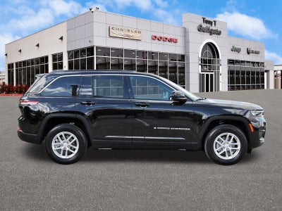 2025 Jeep Grand Cherokee Laredo X 4x2