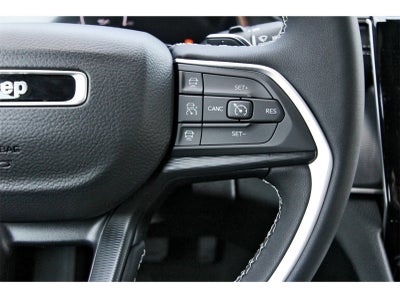 2025 Jeep Grand Cherokee Laredo X 4x2