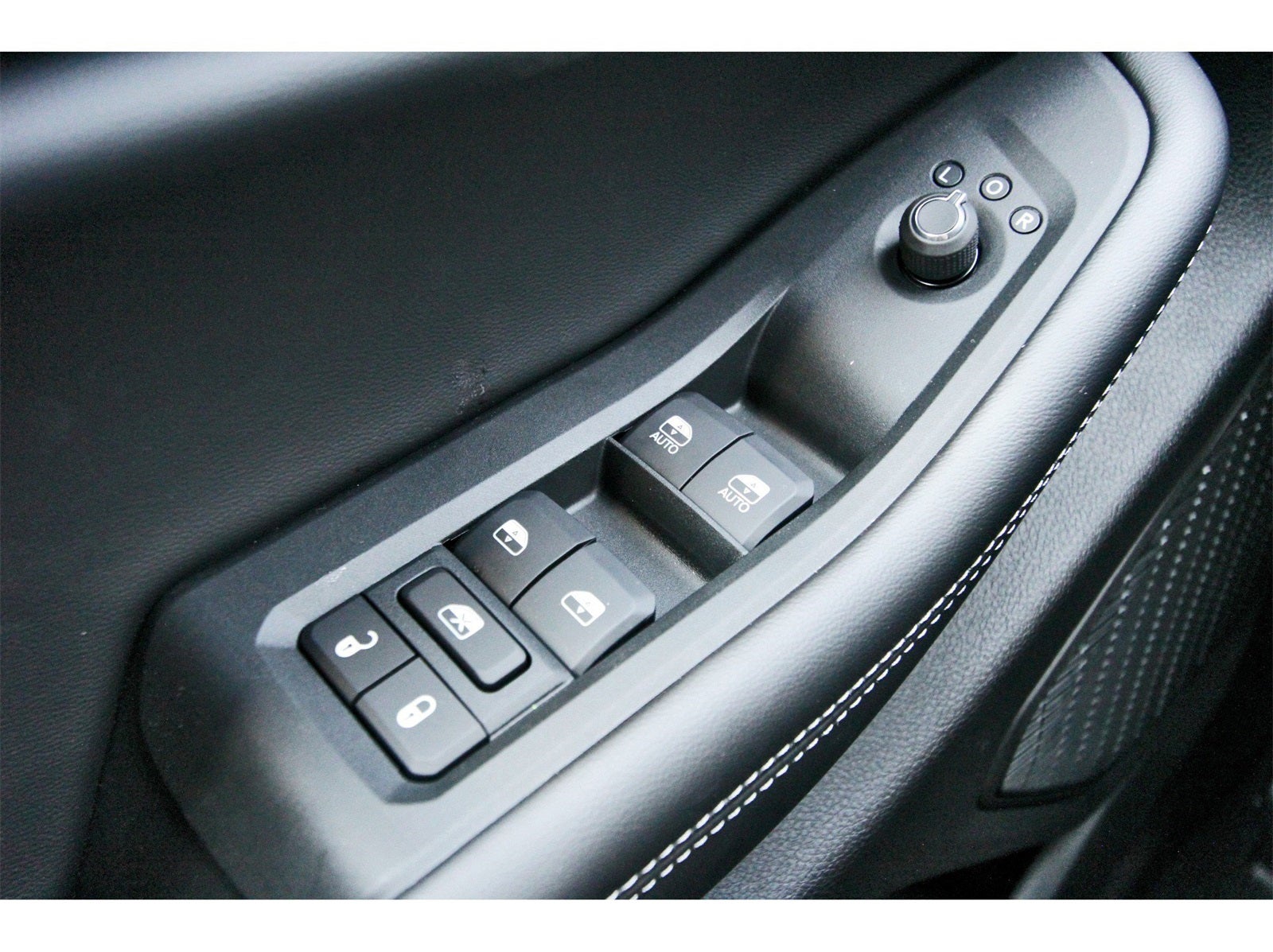 2025 Jeep Grand Cherokee Laredo X 4x2