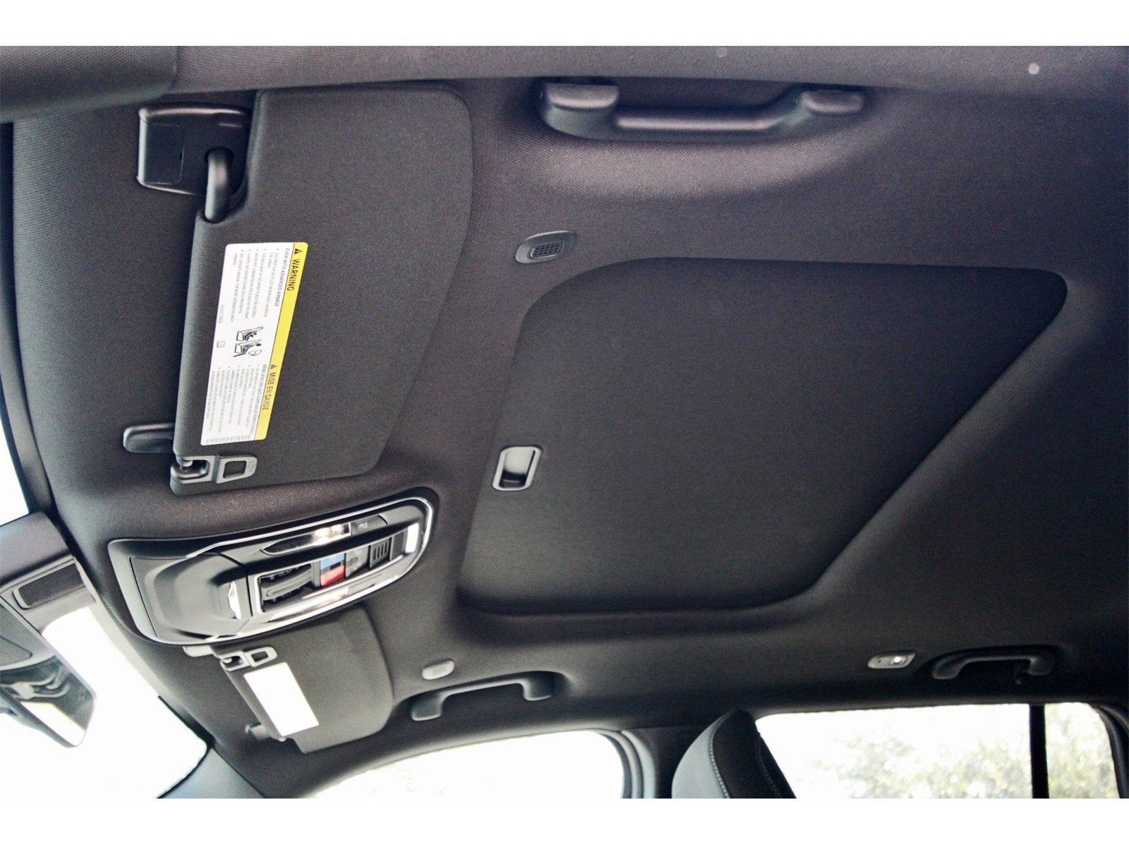 2025 Jeep Grand Cherokee Laredo X 4x2