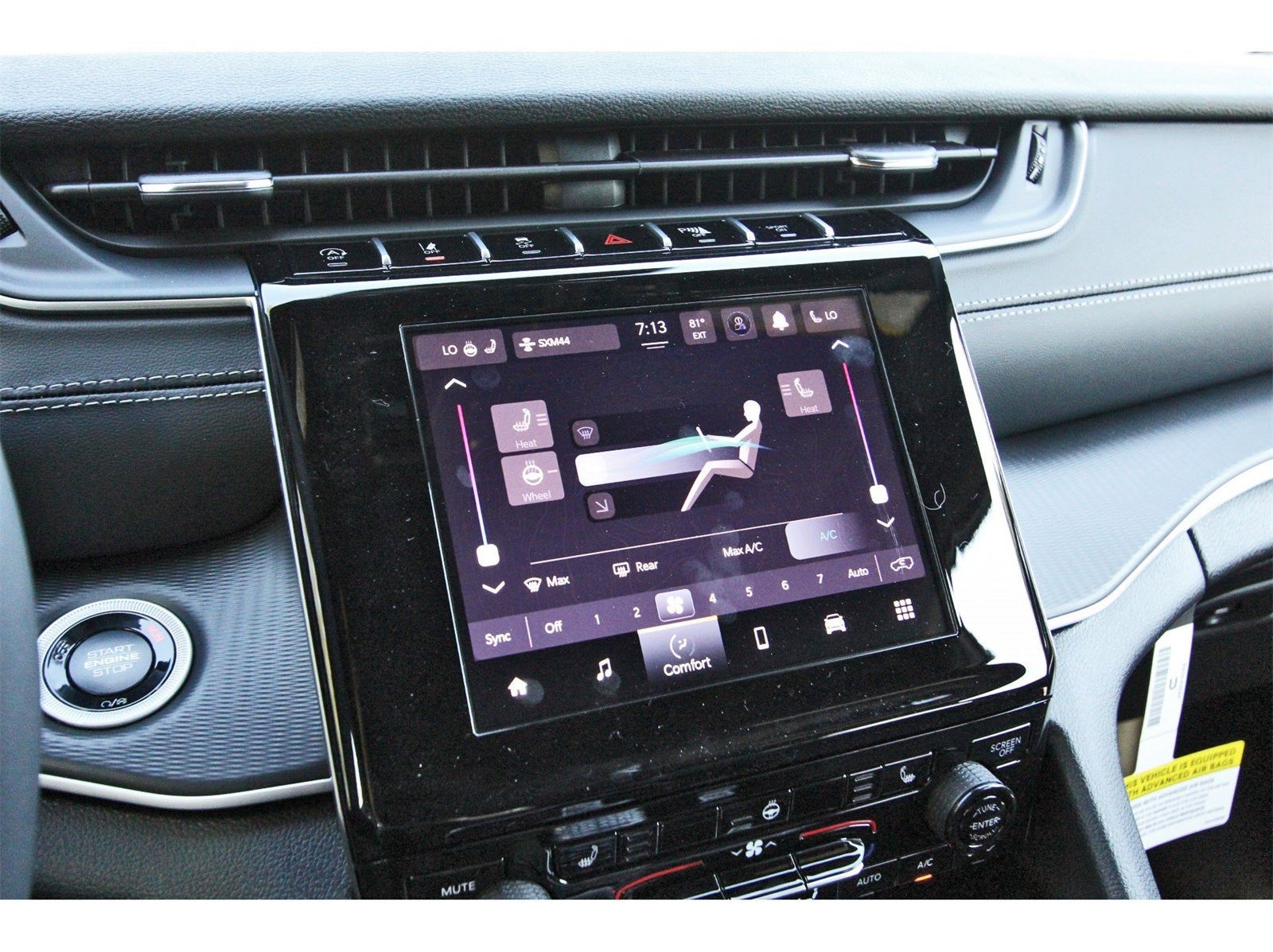 2025 Jeep Grand Cherokee Altitude X 4x2