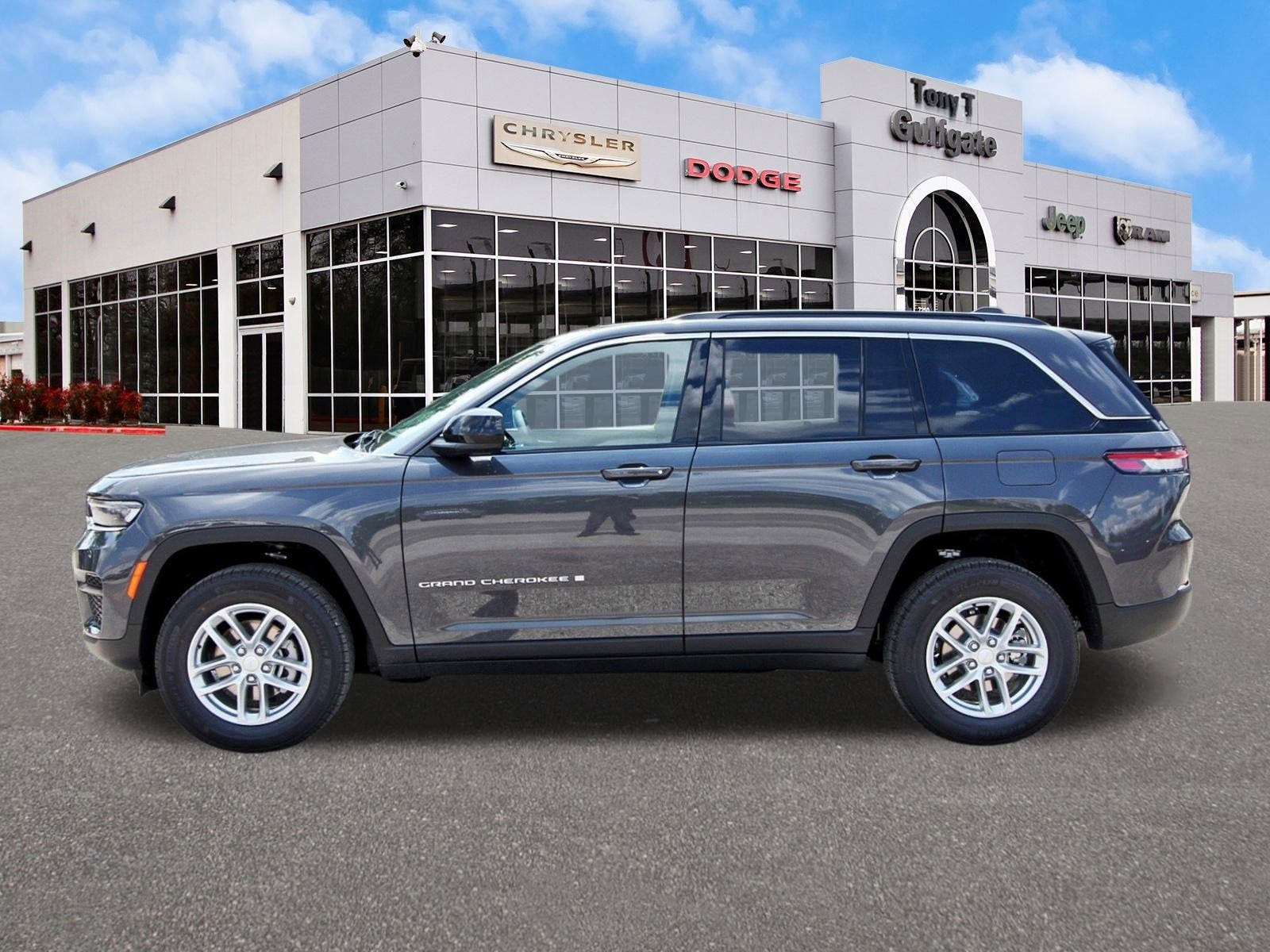 2025 Jeep Grand Cherokee Laredo X 4x2