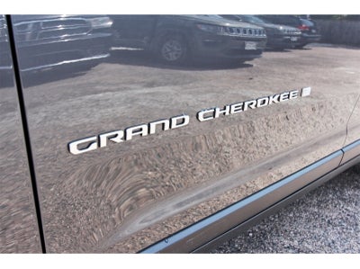 2025 Jeep Grand Cherokee Laredo X 4x2