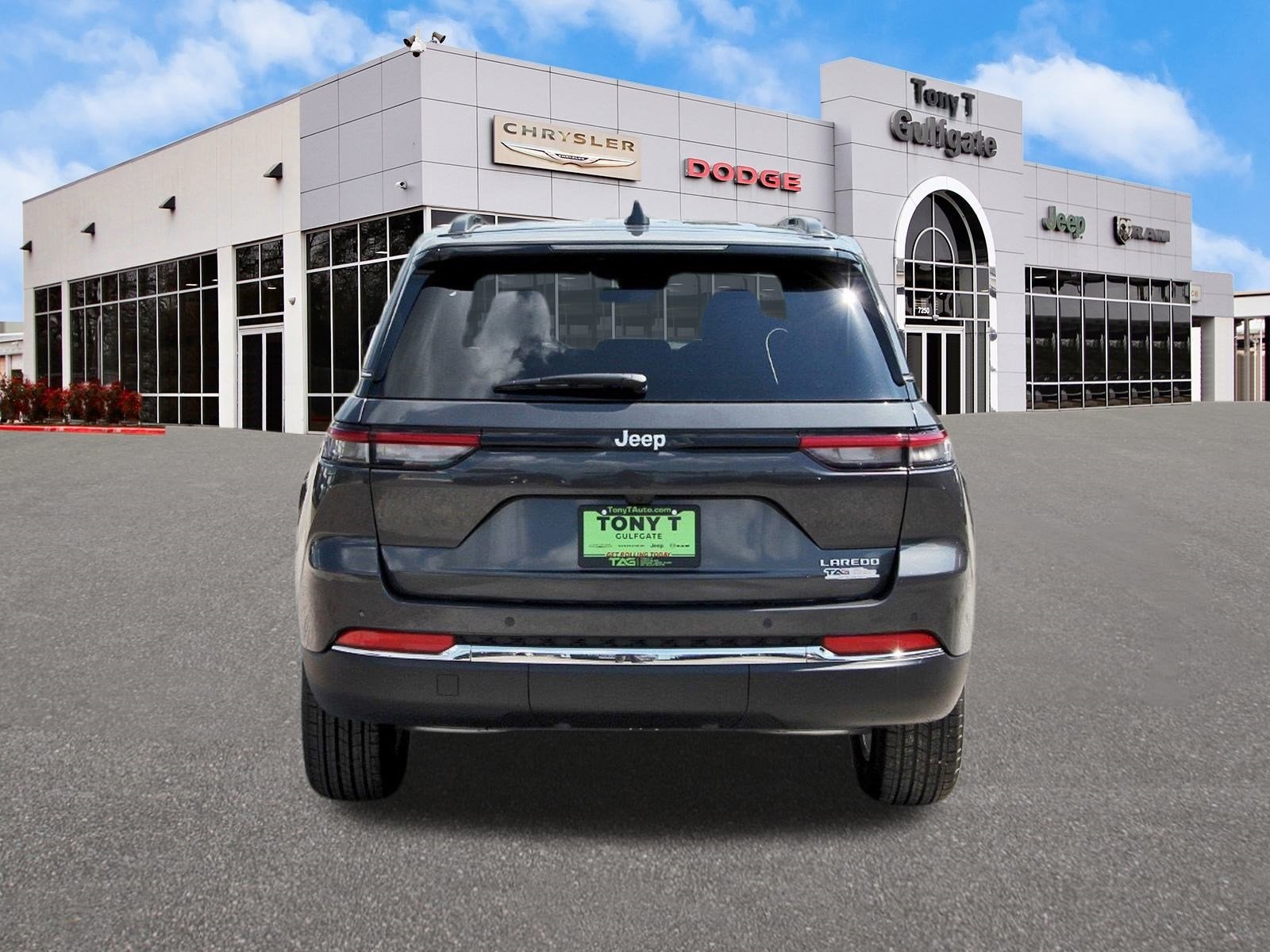 2025 Jeep Grand Cherokee Laredo X 4x2