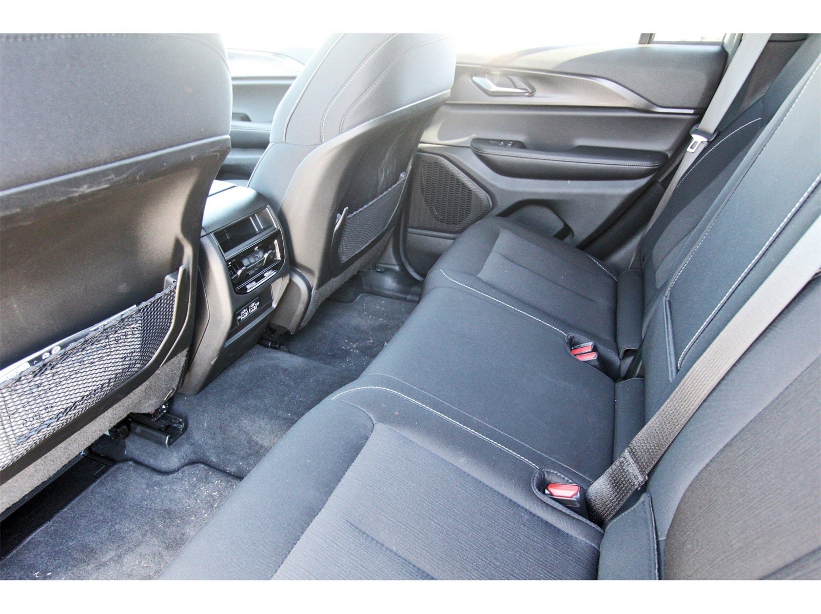 2025 Jeep Grand Cherokee Laredo X 4x2