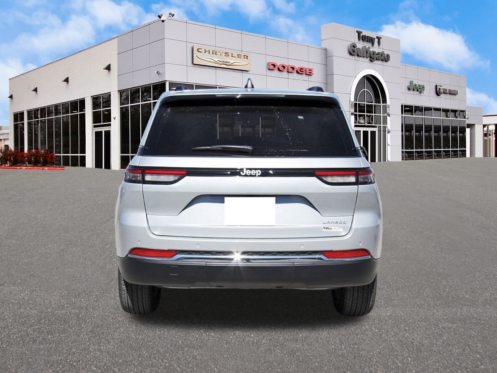 2025 Jeep Grand Cherokee Laredo X 4x2