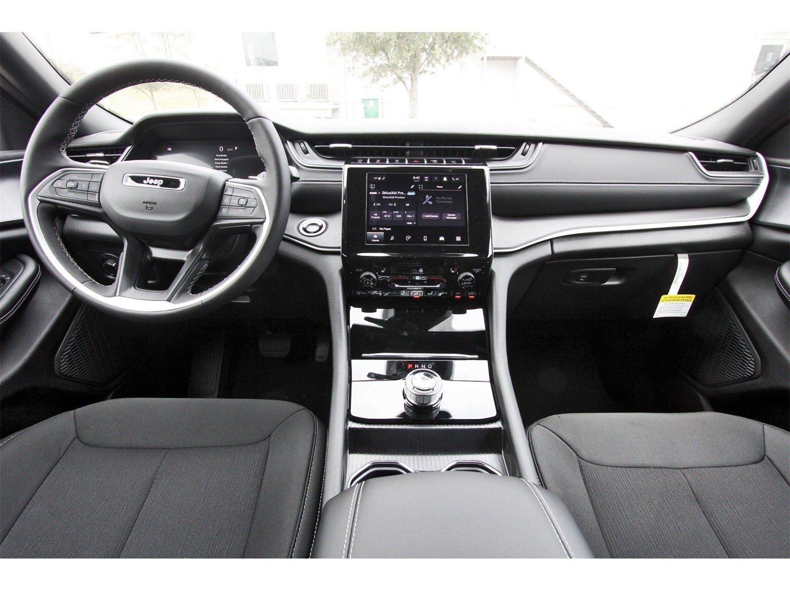 2026 Jeep Grand Cherokee Laredo X 4x2