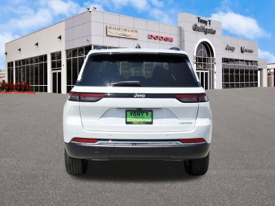 2025 Jeep Grand Cherokee Laredo X 4x2