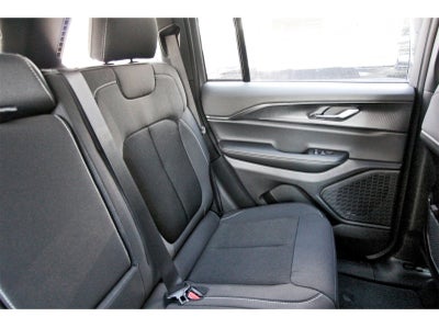 2025 Jeep Grand Cherokee Laredo X 4x2