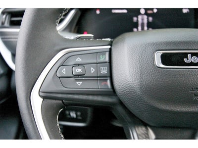 2025 Jeep Grand Cherokee Laredo X 4x2