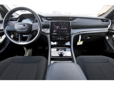 2025 Jeep Grand Cherokee Laredo X 4x2