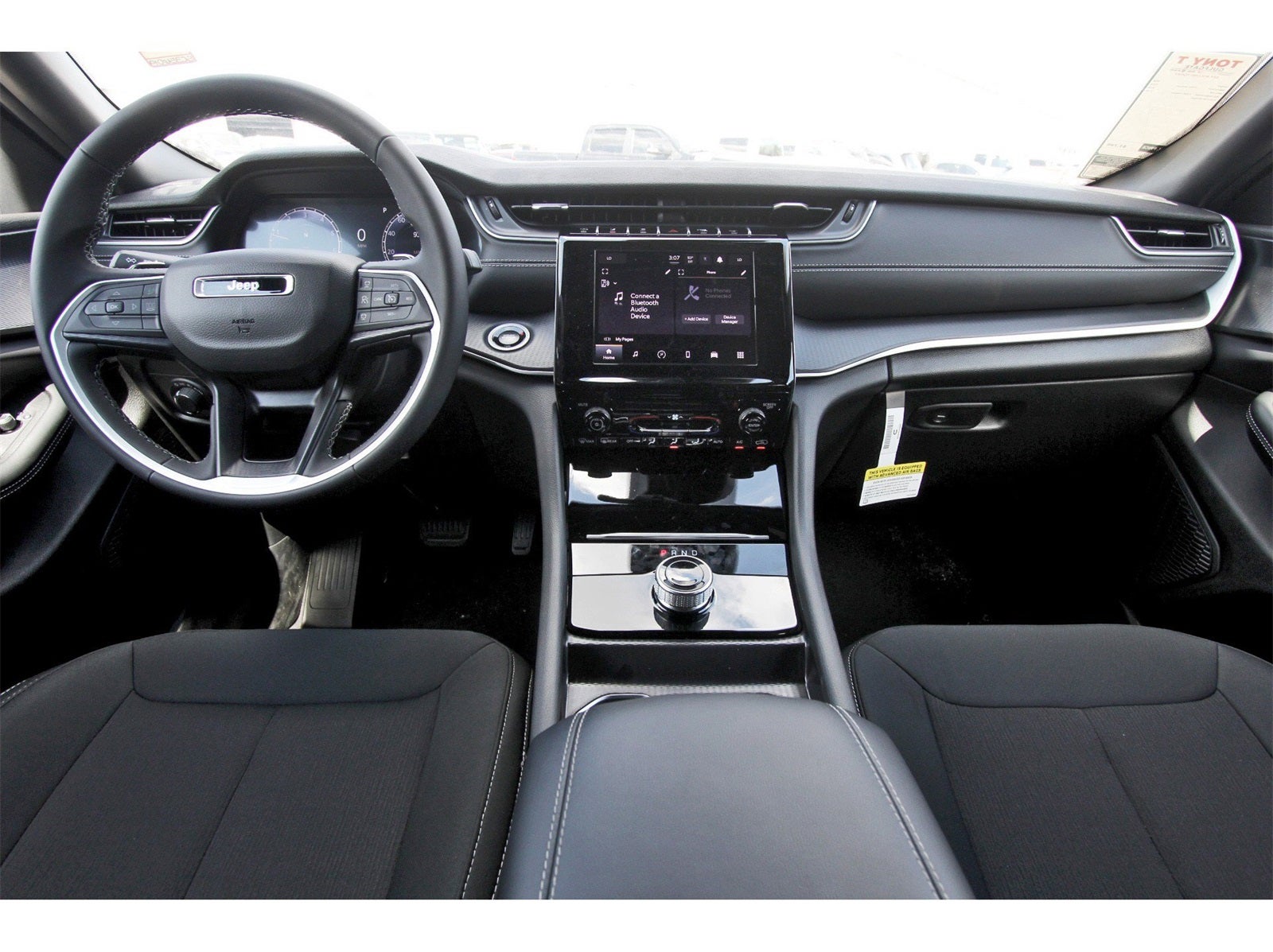 2025 Jeep Grand Cherokee Laredo X 4x2