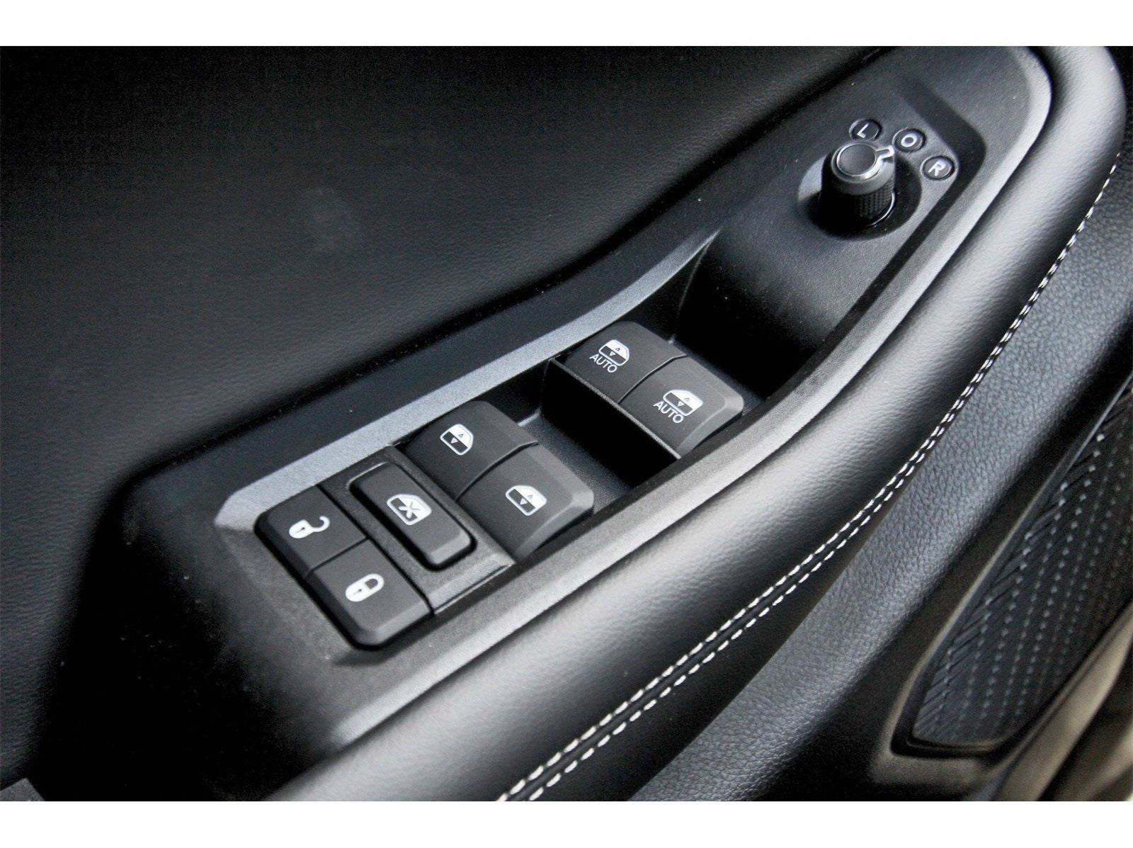 2025 Jeep Grand Cherokee Laredo X 4x2