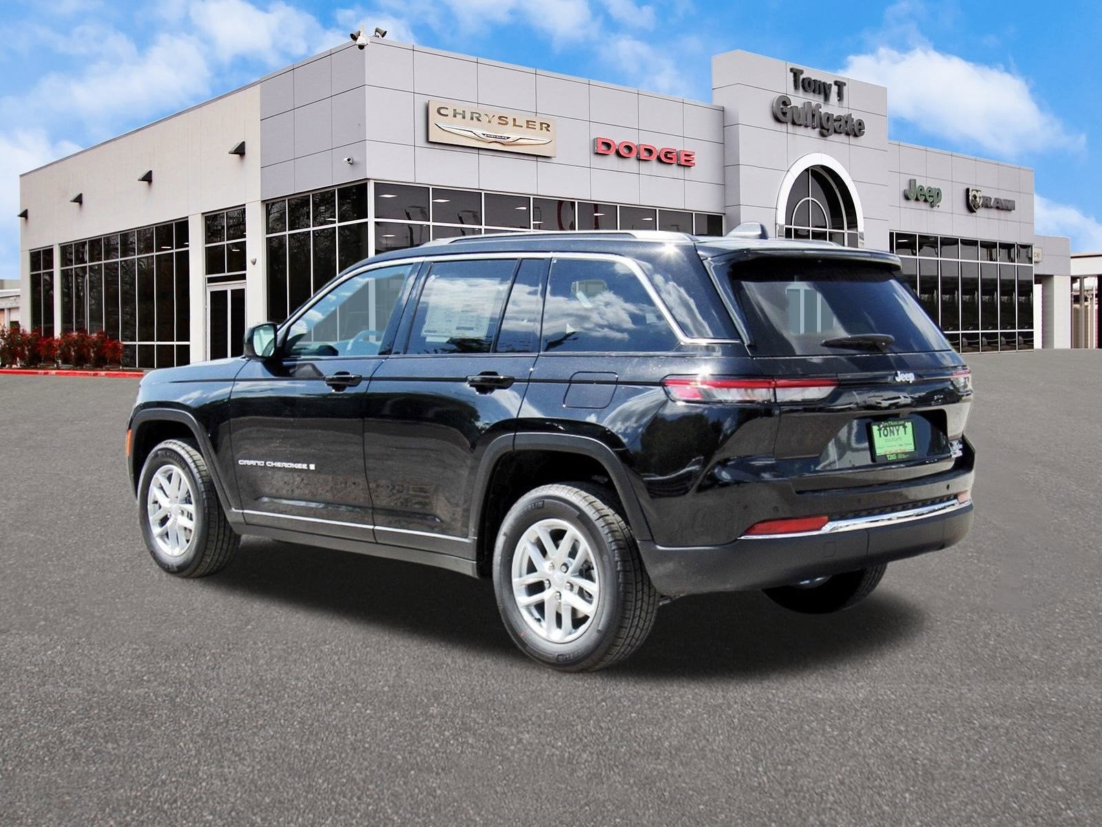 2025 Jeep Grand Cherokee Laredo X 4x2