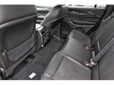 2025 Jeep Grand Cherokee Altitude X 4x2